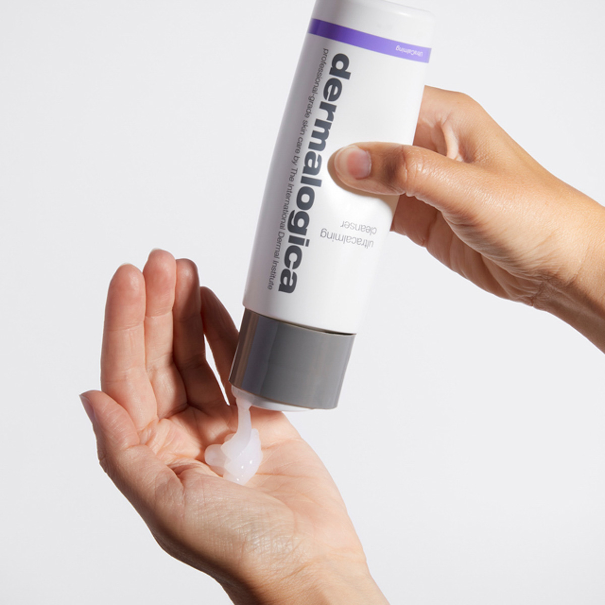 UltraCalming cleanser (250 ml) 